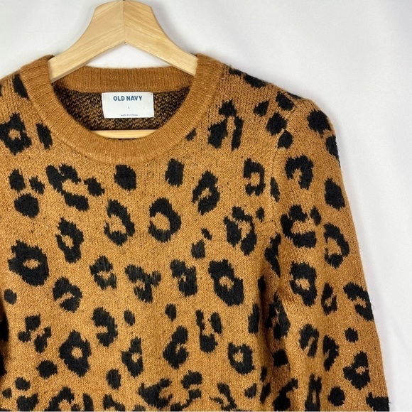 Old Navy Brown Cozy Leopard Print Crewneck Sweater S - Picture 4 of 5